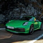 grüner porsche 911