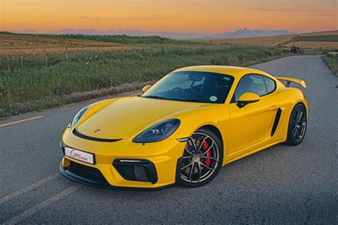 neuer porsche cayman